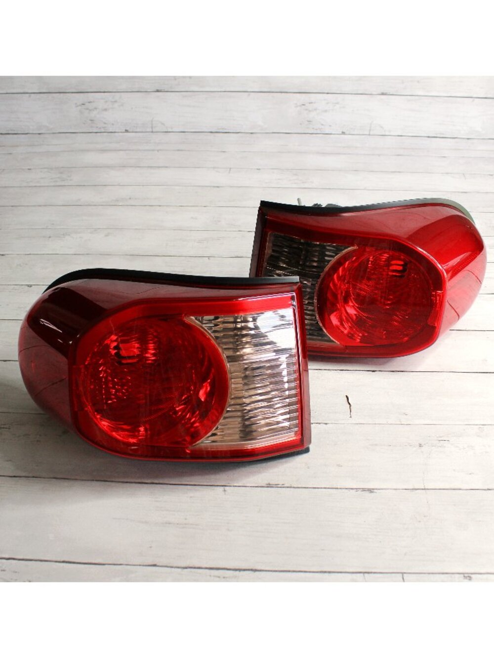 Toyota 2007 FJ Cruiser Rear Tail Light Lamp Assembly OEM Left Right Pair